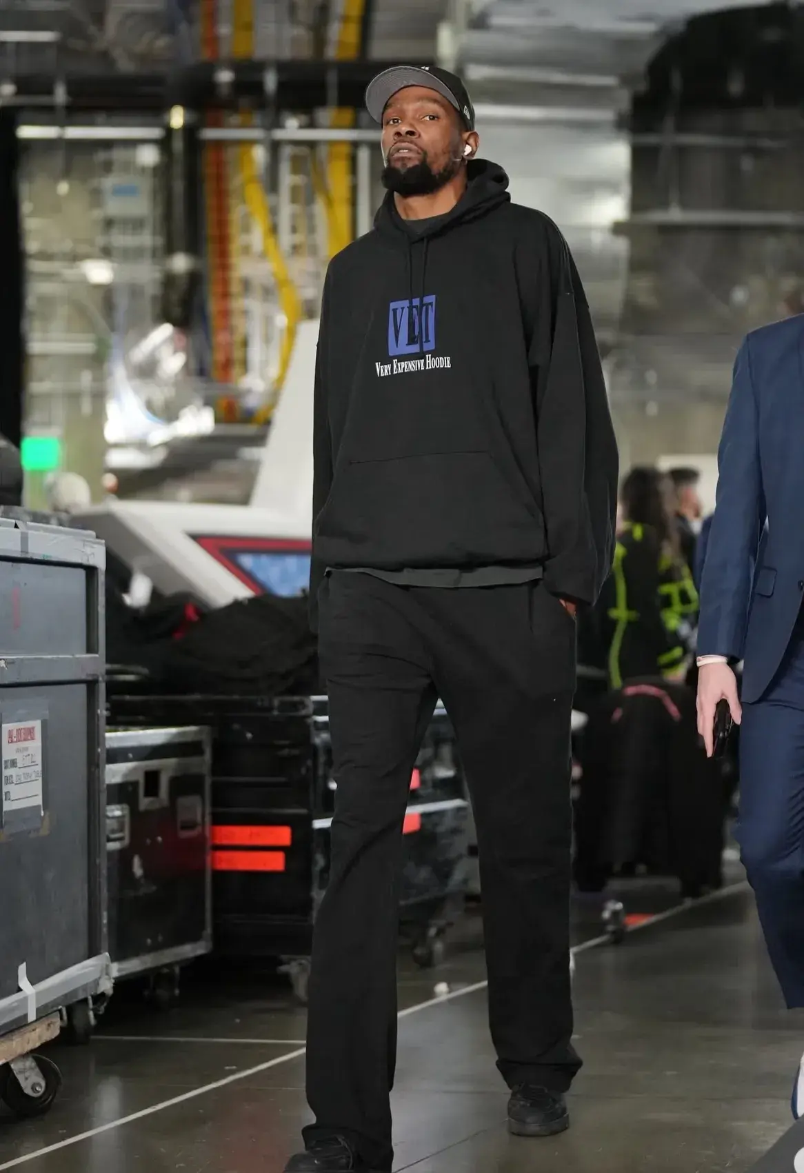 alt, src, 态度感到不