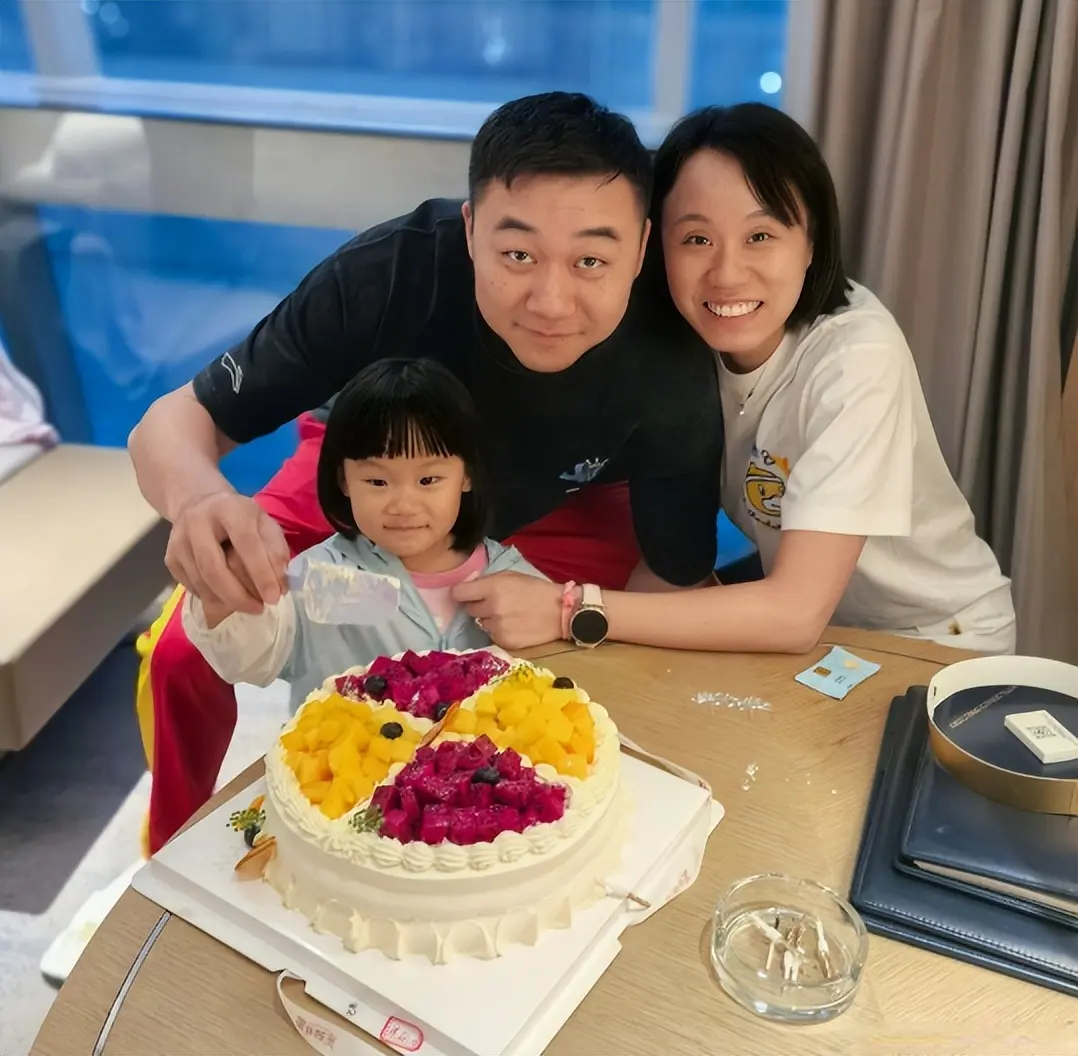 岁师弟很幸 岁师弟很幸