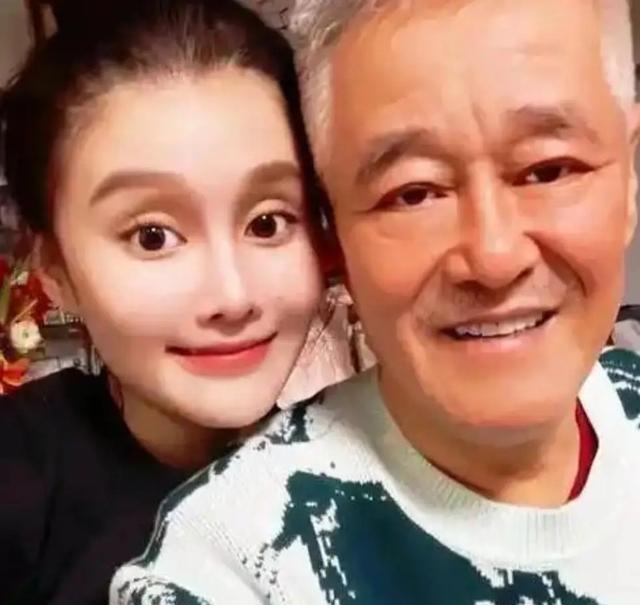 反思, 疑和社会偏 反思, 疑和社会偏