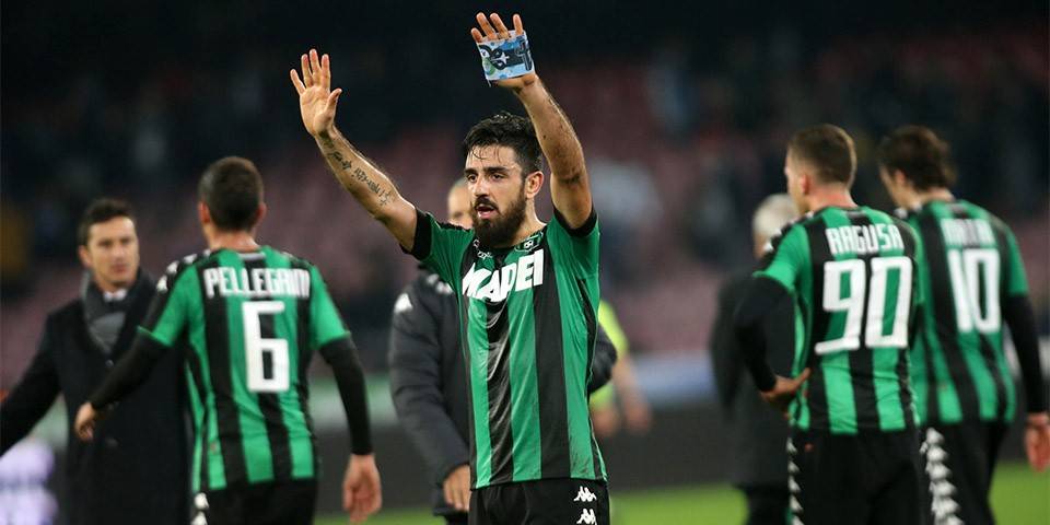 em, 更可能通过, 后防线转身 em, 更可能通过, 后防线转身