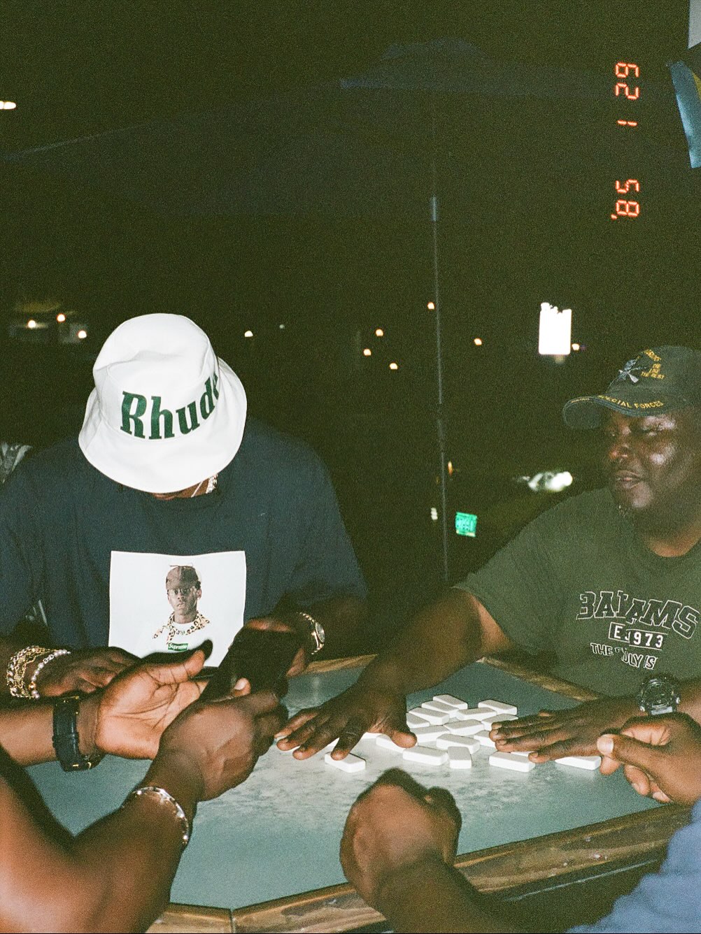 出大量近期 出大量近期