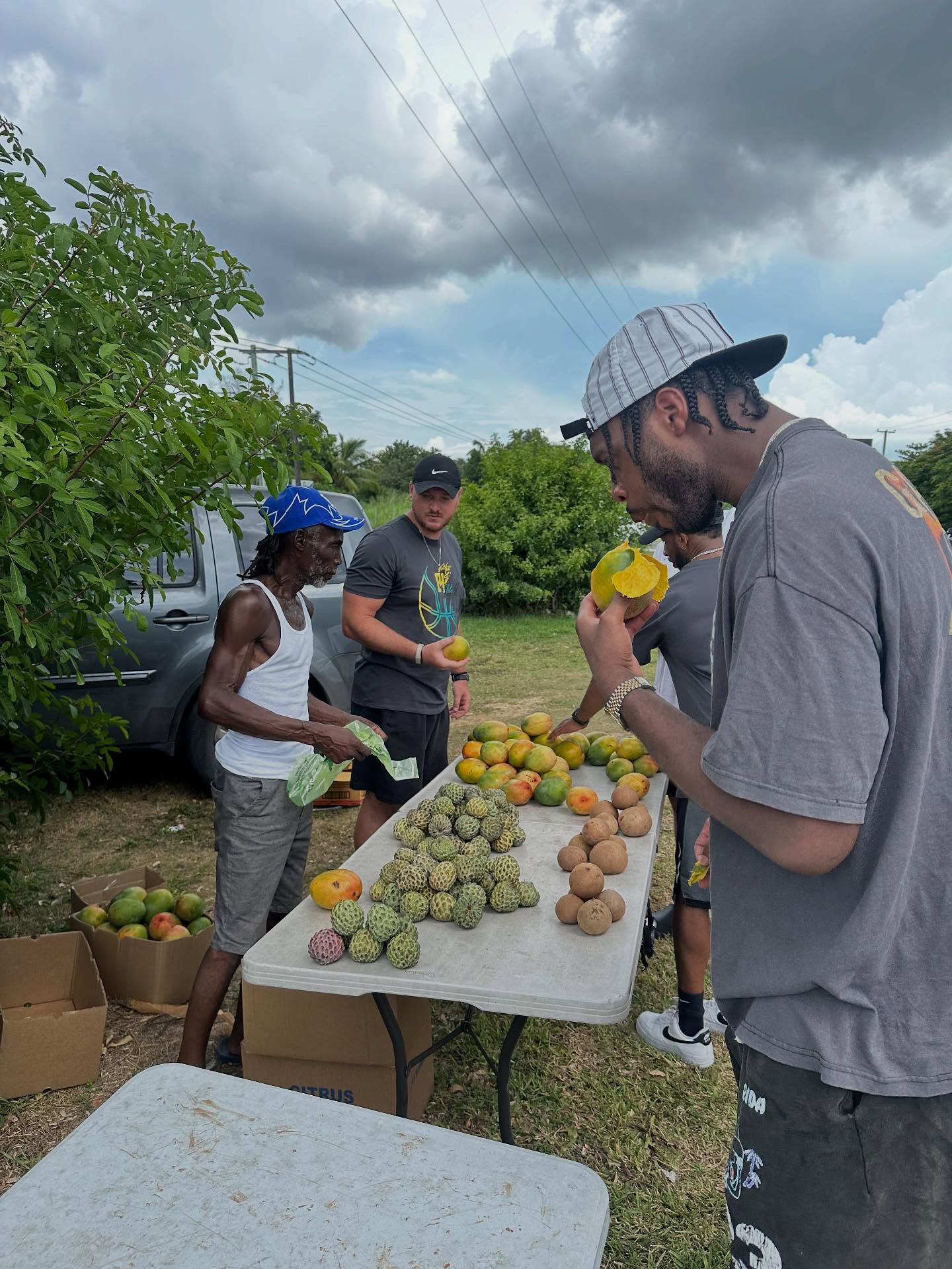 出大量近期, AA 出大量近期, AA